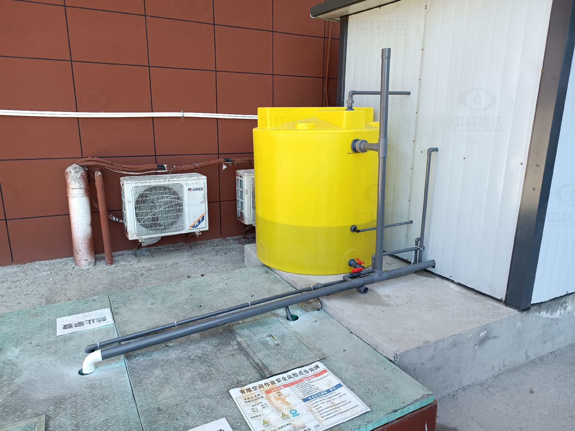 1665989952566093.jpg 1665989952566093.jpg